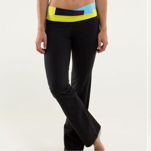 Lululemon Astro Flare Pant 31.5”
